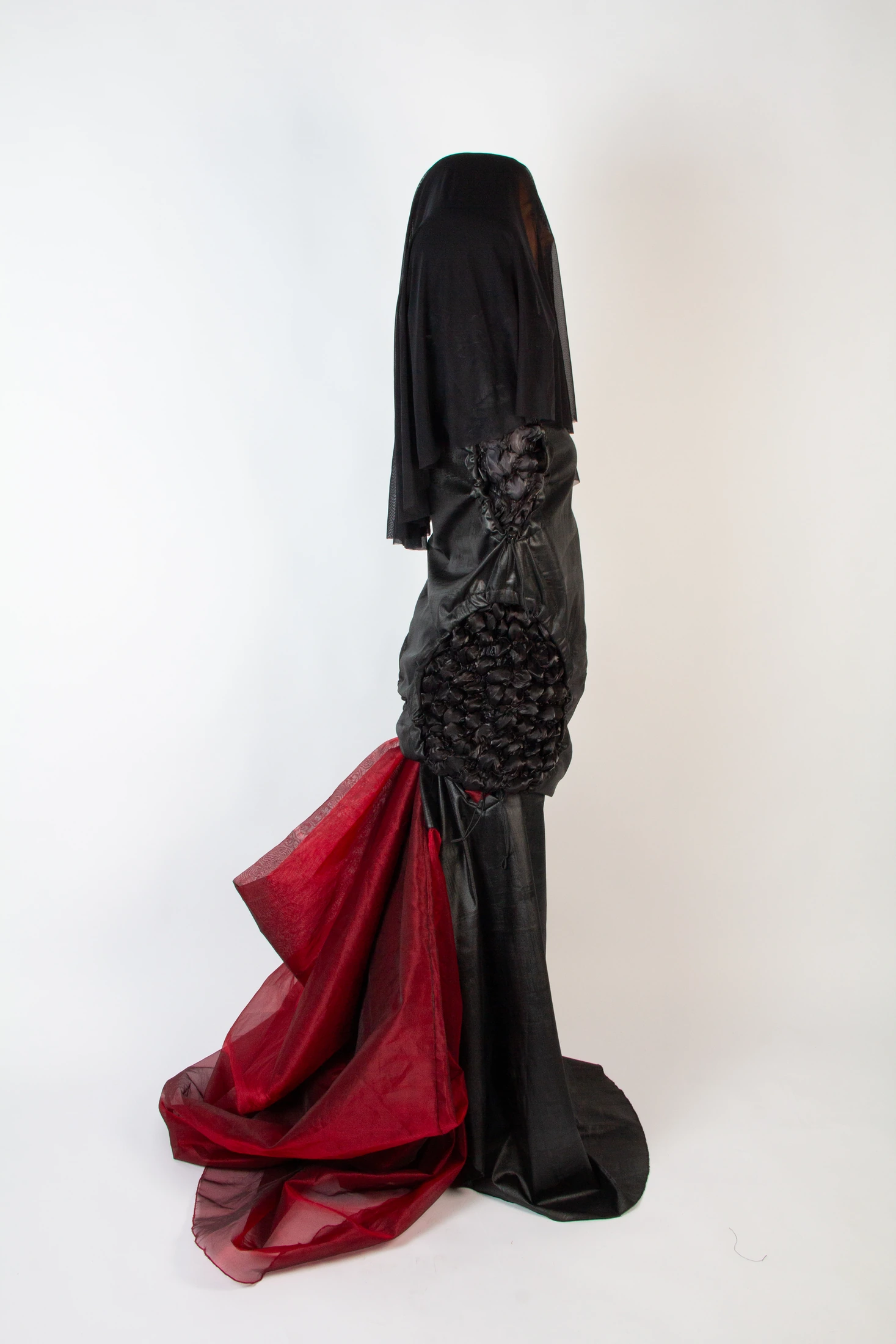 Mar de Lava: selected garment or costume design